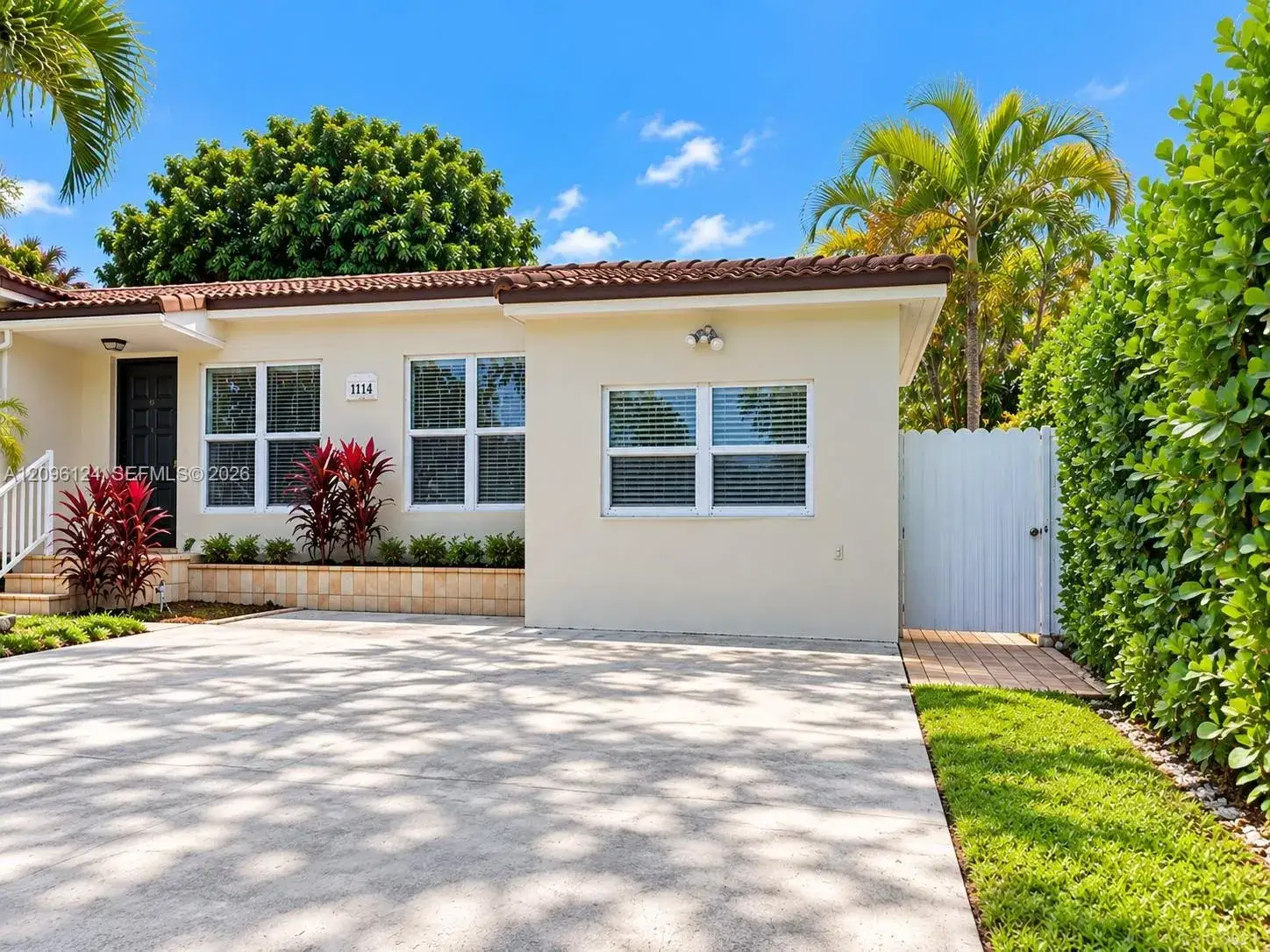 3884 NW 2nd St # 1, Miami FL 33126