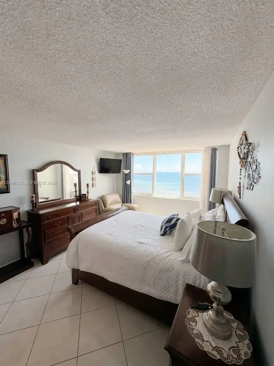 3180 S Ocean Dr # 814, Hallandale Beach FL 33009 photo 5