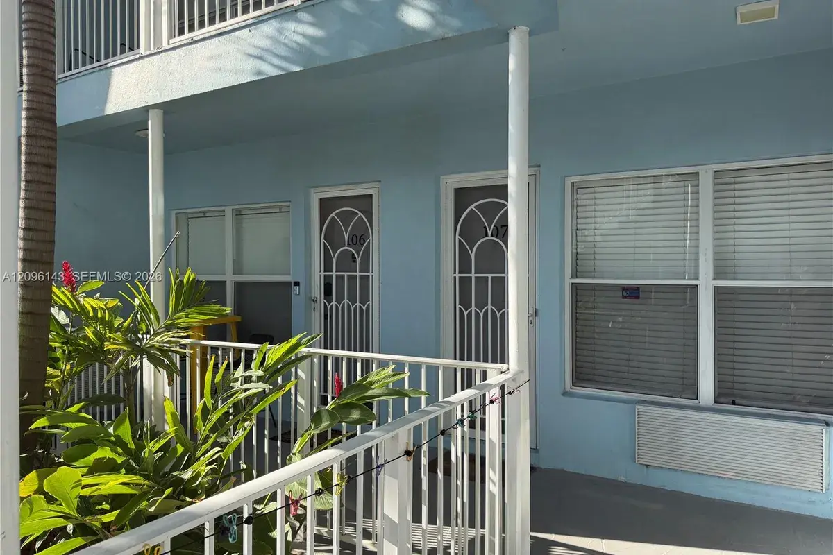 315 Van Buren St # 107B, Hollywood FL 33019