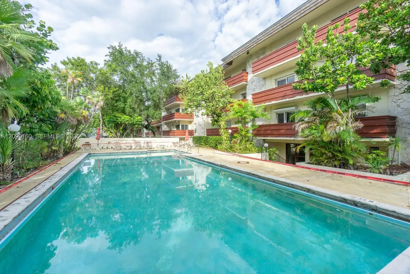 1205 Mariposa Ave # 402, Coral Gables FL 33146 photo 4