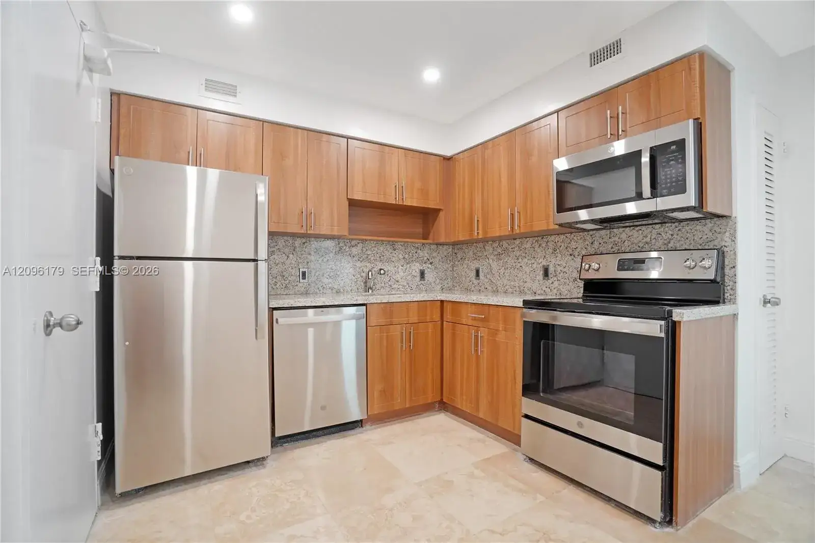 5101 Collins Ave # 14C, Miami Beach FL 33140 photo 3