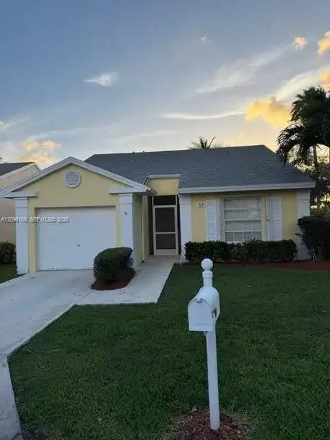 610 SE 22nd Ln, Homestead FL 33033