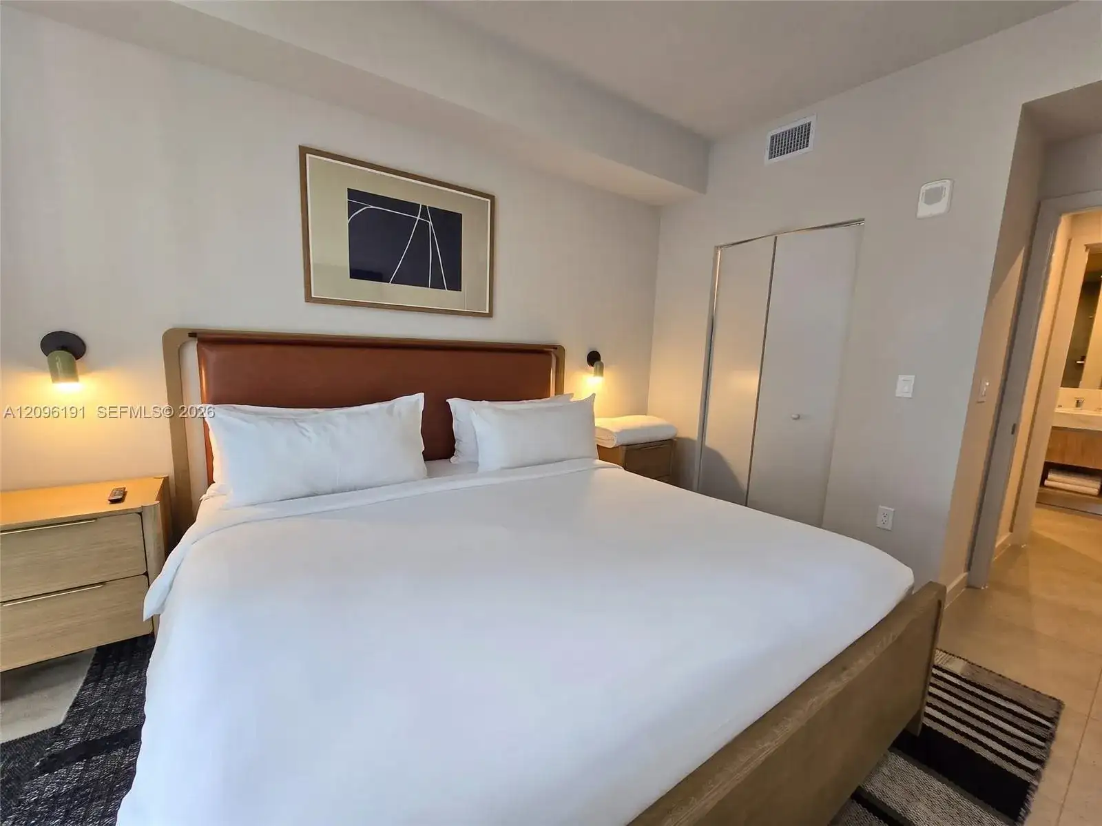 11 NE 6th St # 2103, Miami FL 33132 photo 2