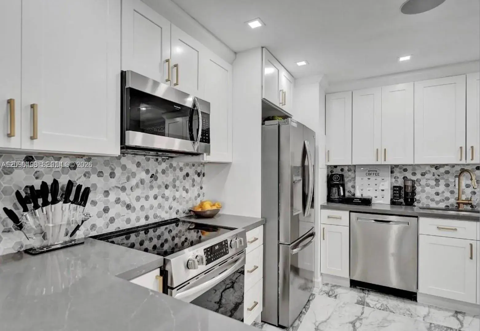 814 SE 14th St, Fort Lauderdale FL 33316