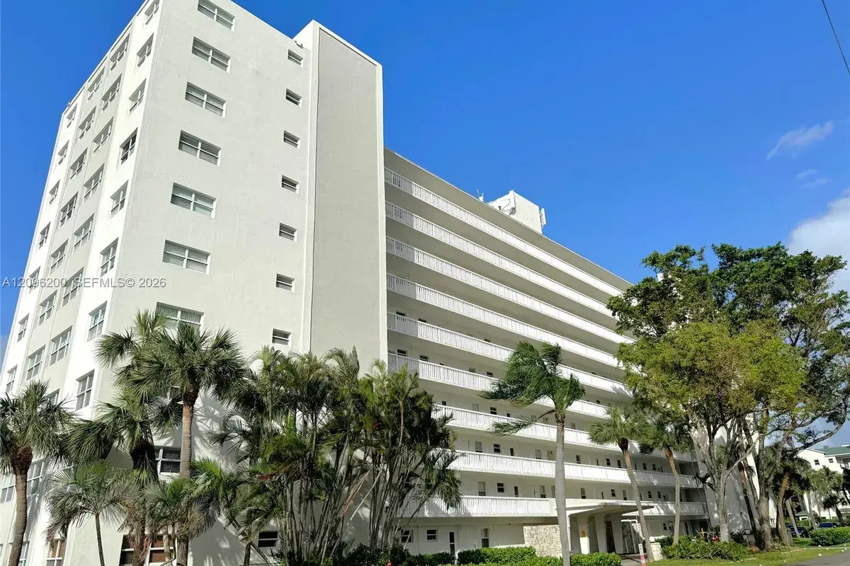 2555 NE 11th St # 710, Fort Lauderdale FL 33304