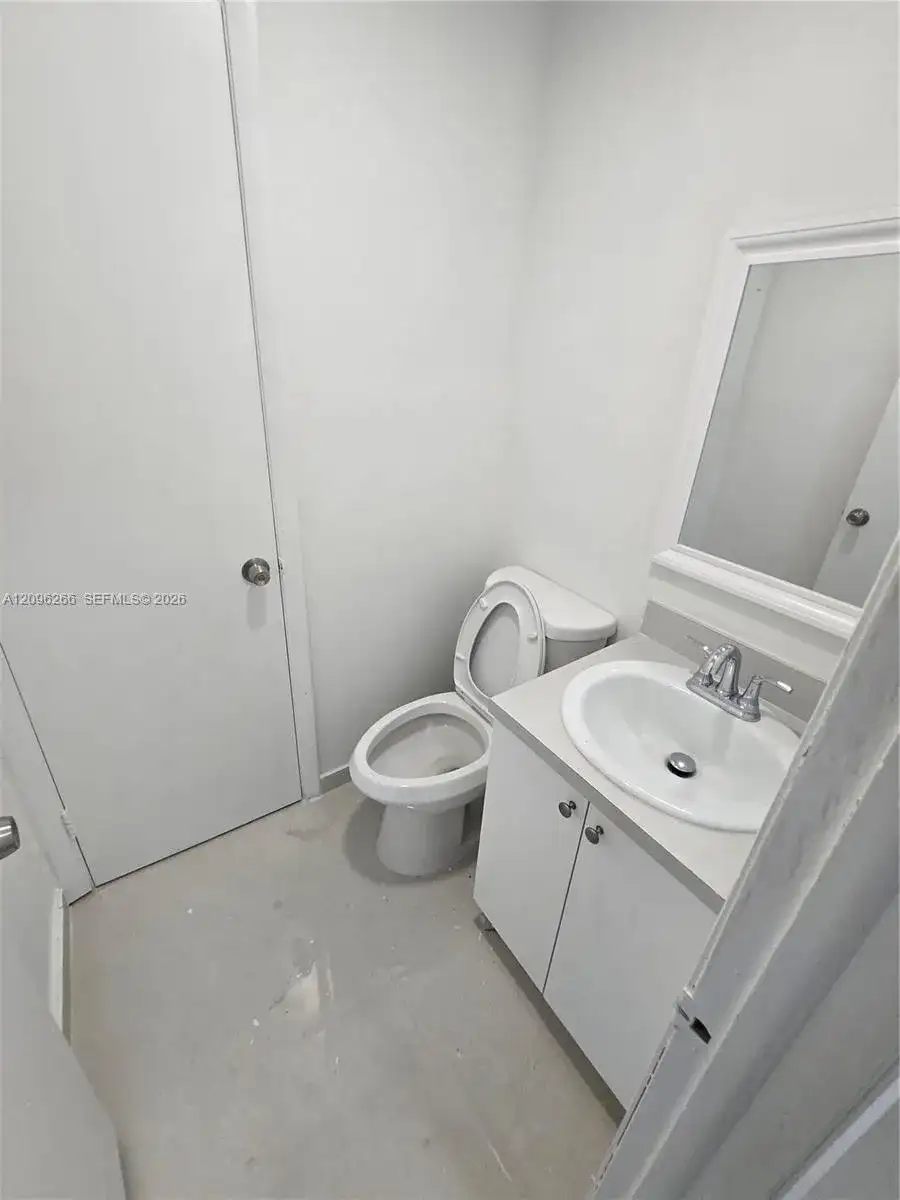 6151 W 24th Ave # 112, Hialeah FL 33016 photo 5