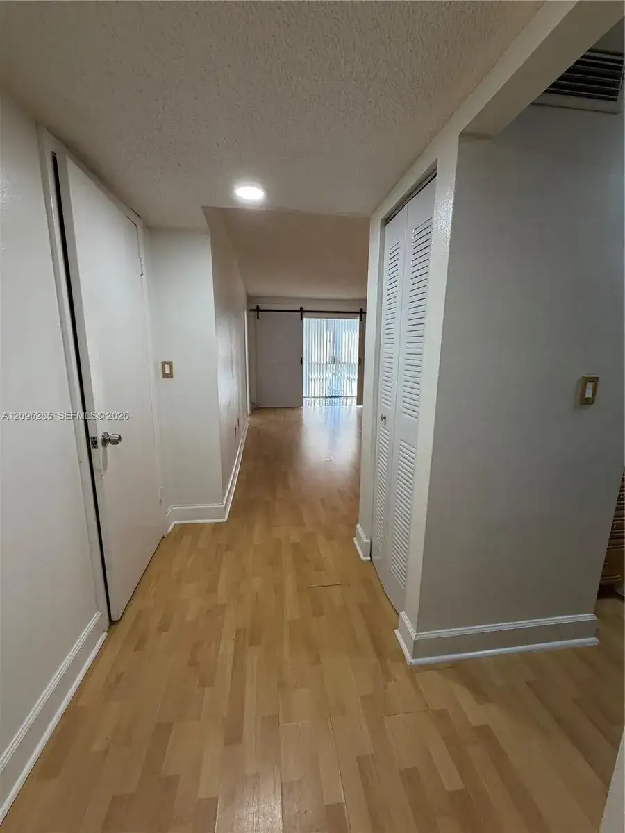5055 NW 7th St # 504, Miami FL 33126 photo 5