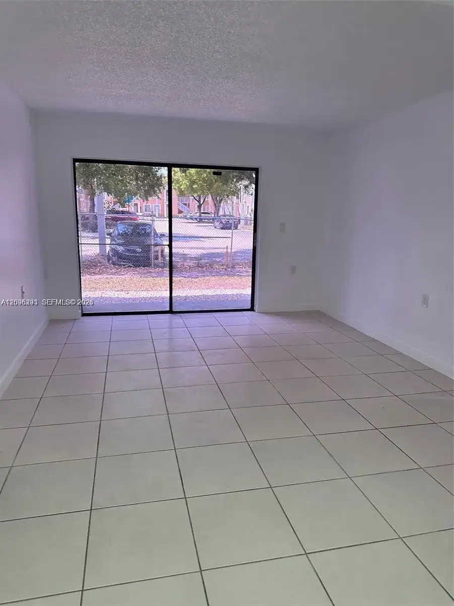 7020 NW 179th St # 112, Hialeah FL 33015 photo 2