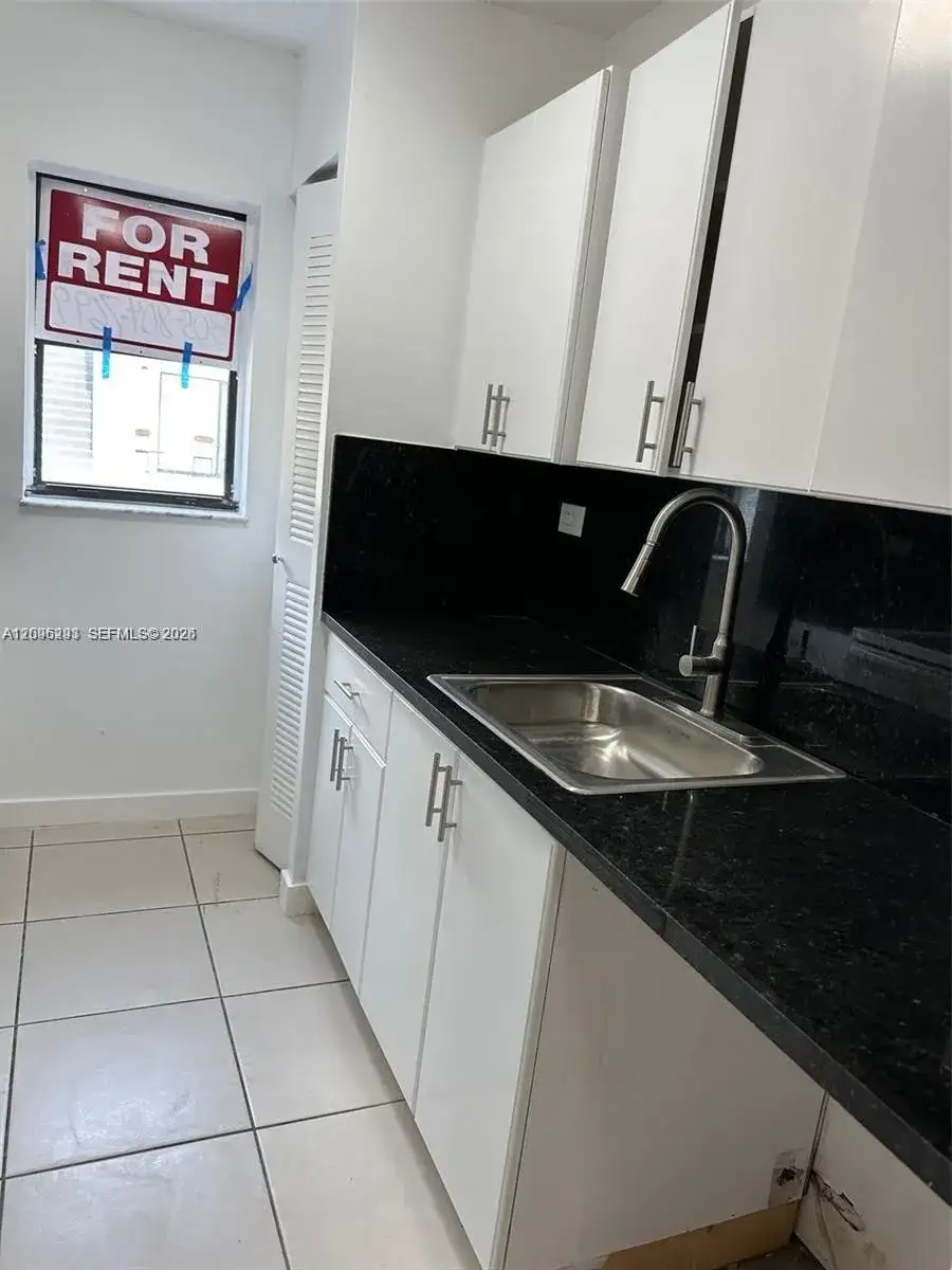 7020 NW 179th St # 112, Hialeah FL 33015 photo 3