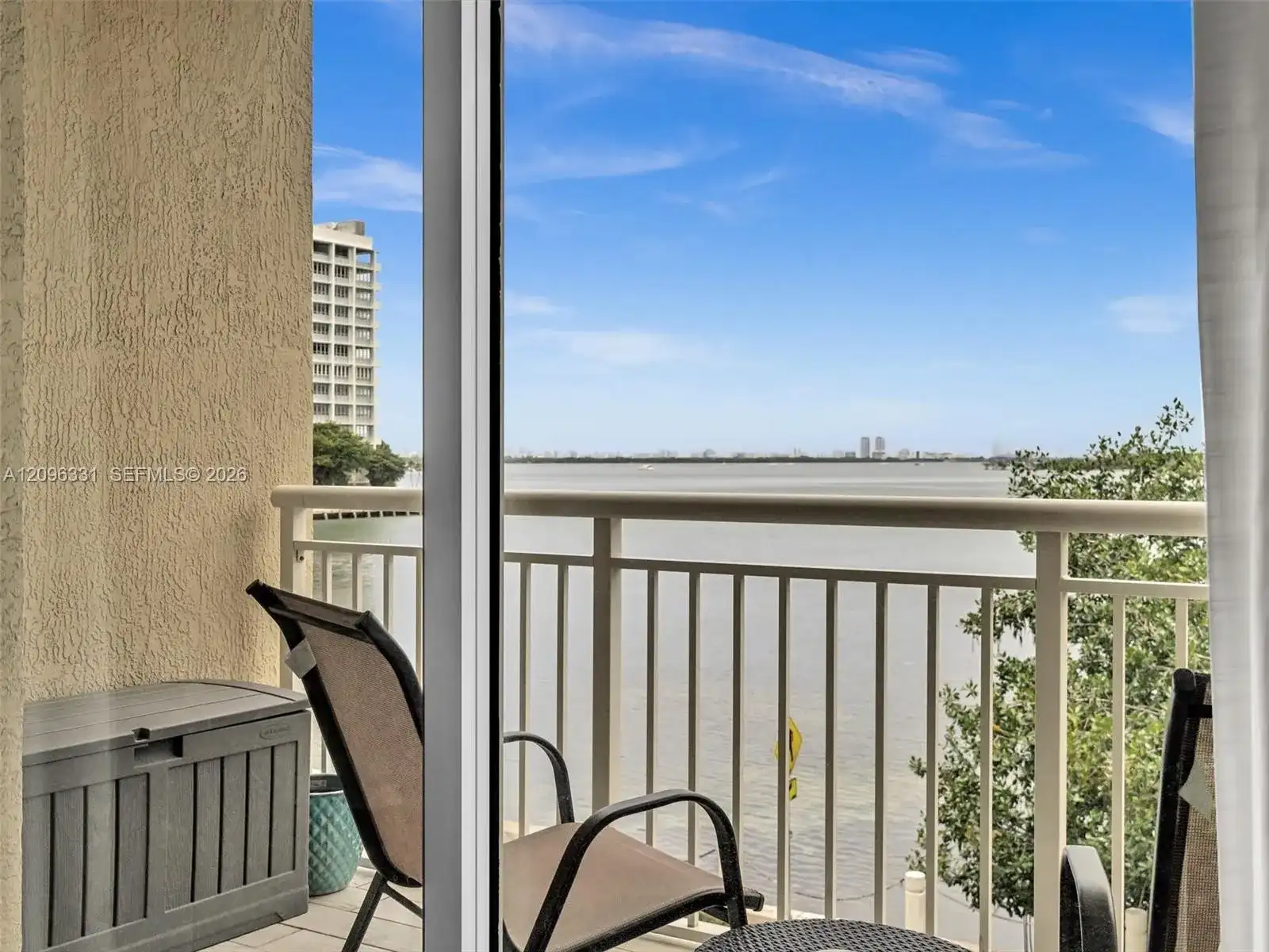 2000 N Bayshore Dr # 220, Miami FL 33137