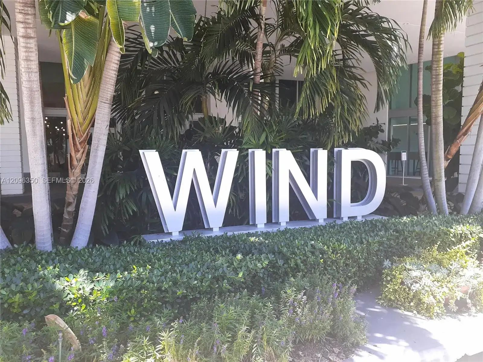 350 S Miami Ave # 3708, Miami FL 33130 photo 2