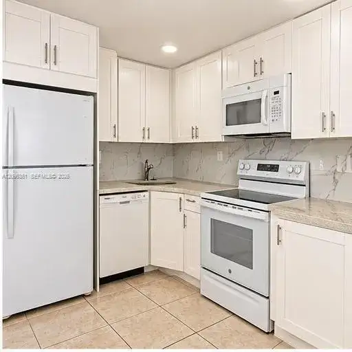 5580 W 26th Ct # 102, Hialeah FL 33016 photo 4