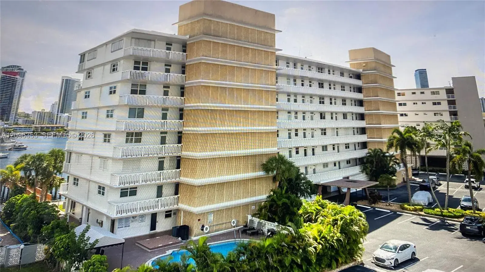 410 Golden Isles Dr # 407, Hallandale Beach FL 33009