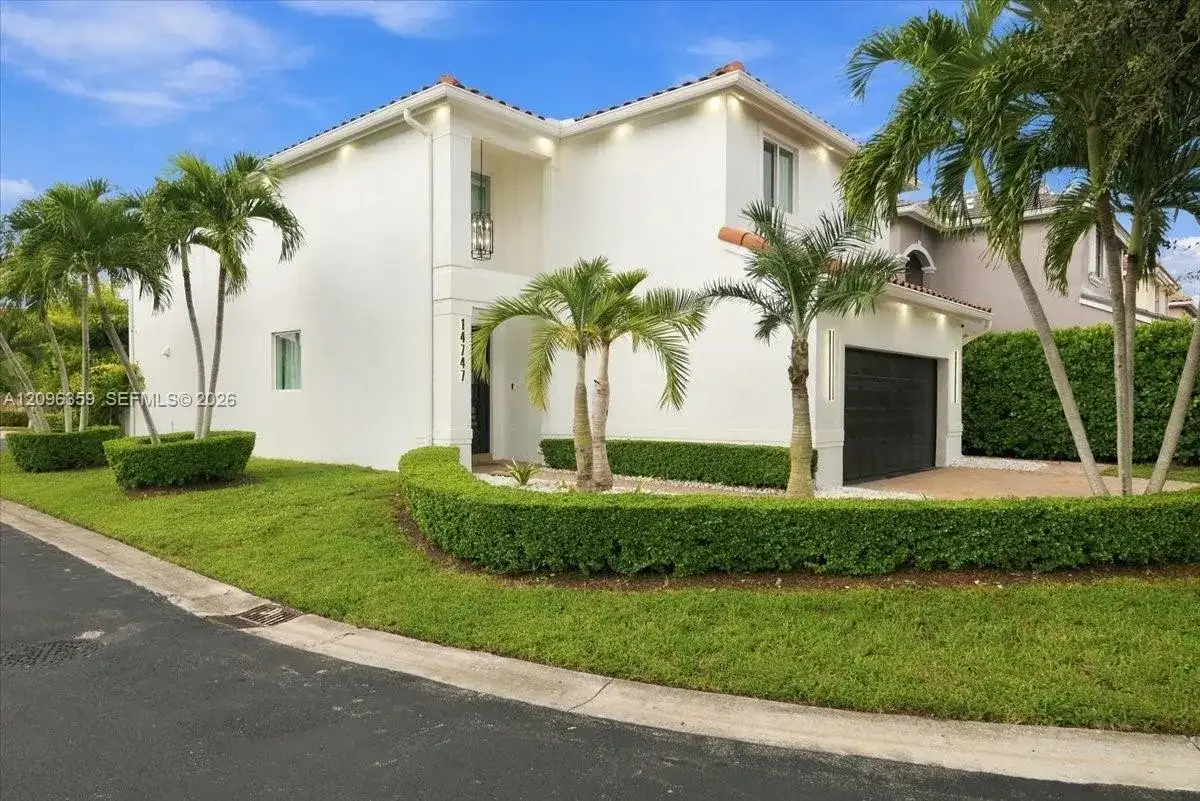 14747 SW 132nd Ct, Miami FL 33186 photo 4