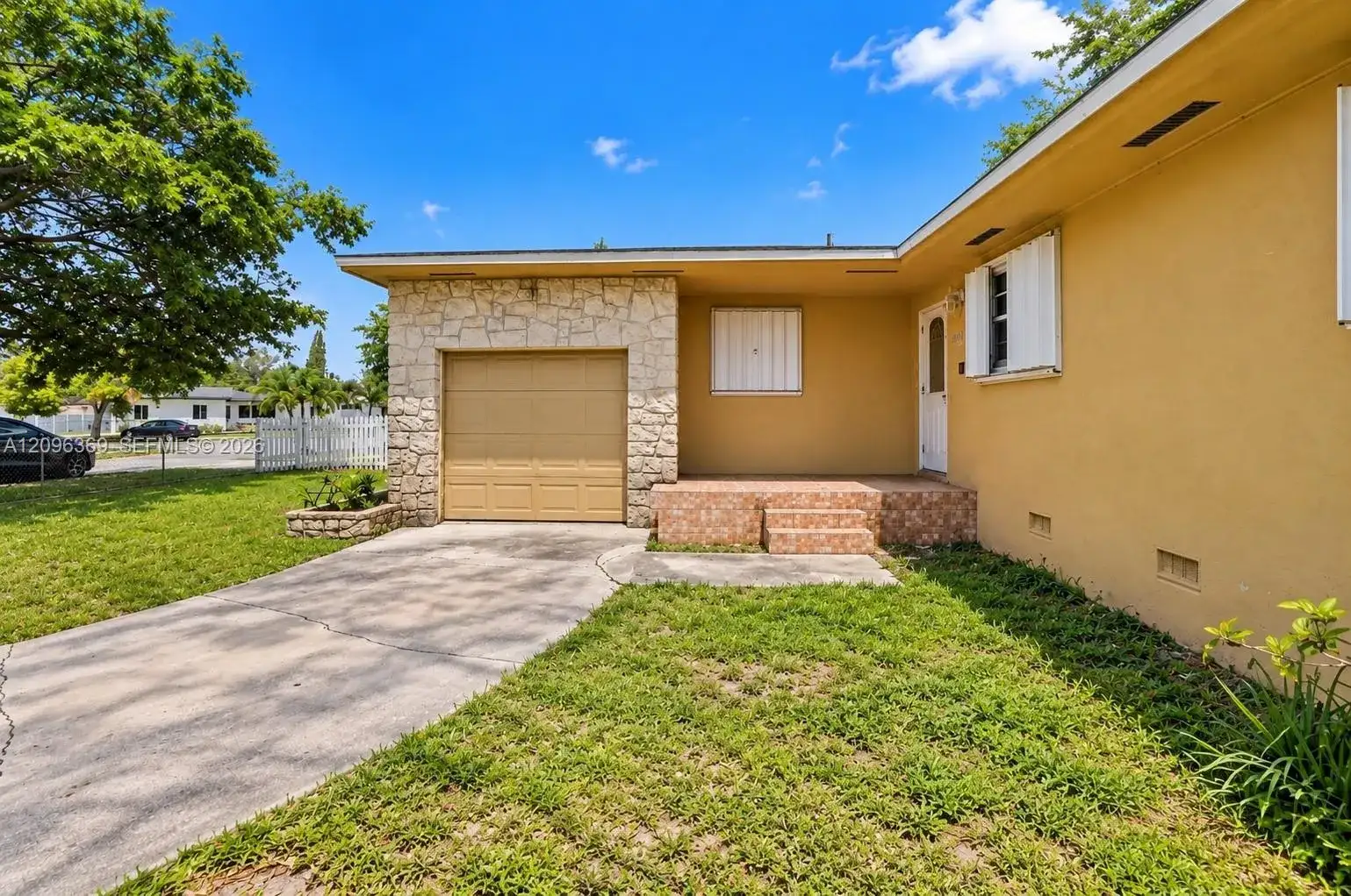 3031 NW 69th Ter, Miami FL 33147 photo 2