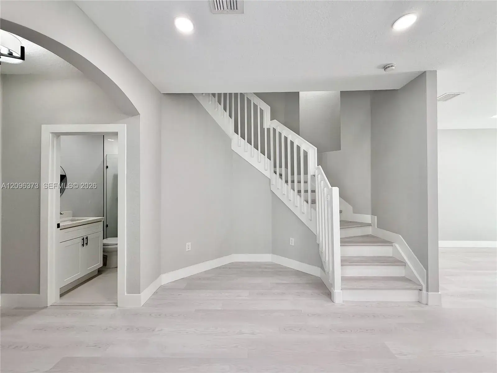 10392 NW 31st Ter, Doral FL 33172