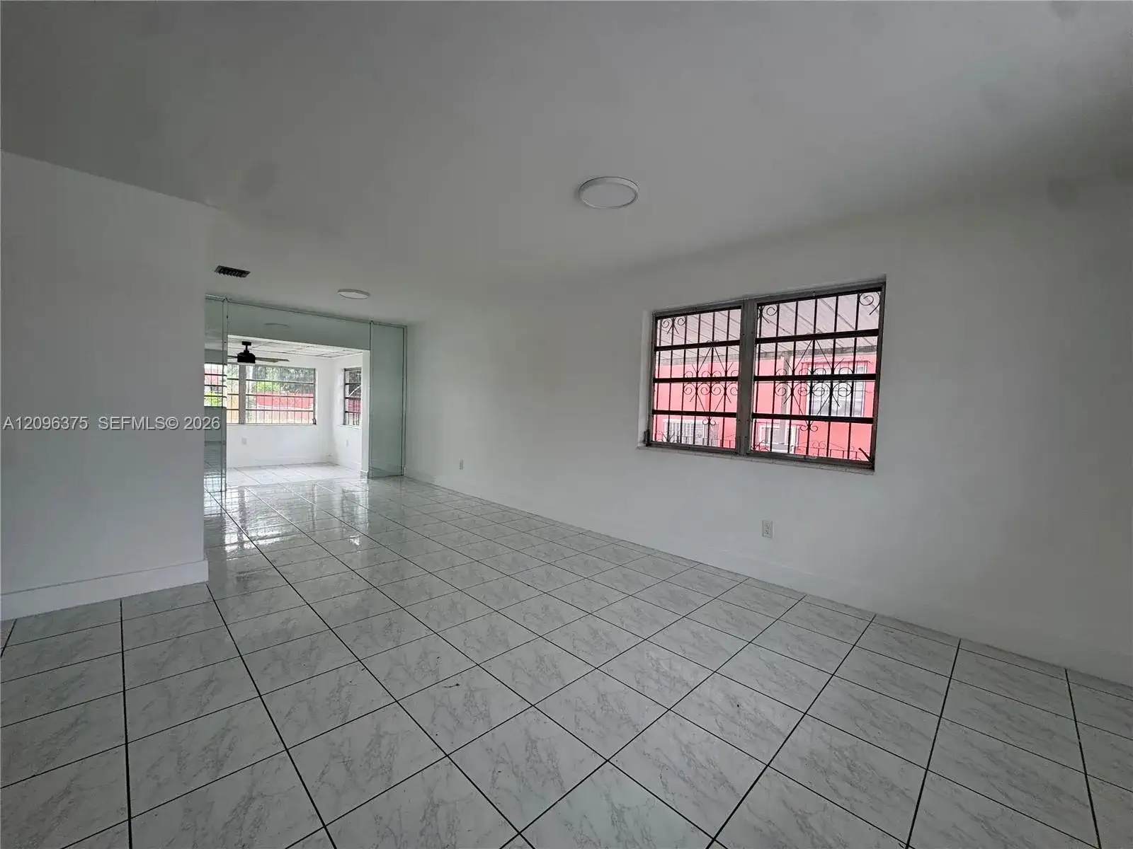 1320 W 37th St, Hialeah FL 33012 photo 3