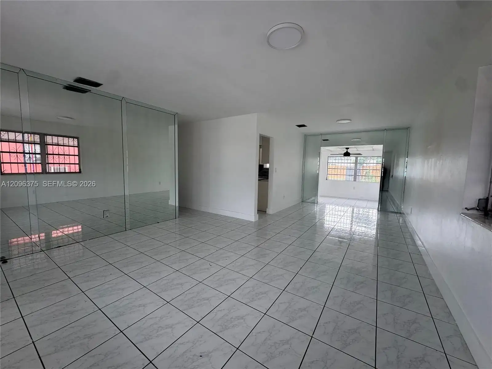 1320 W 37th St, Hialeah FL 33012 photo 4