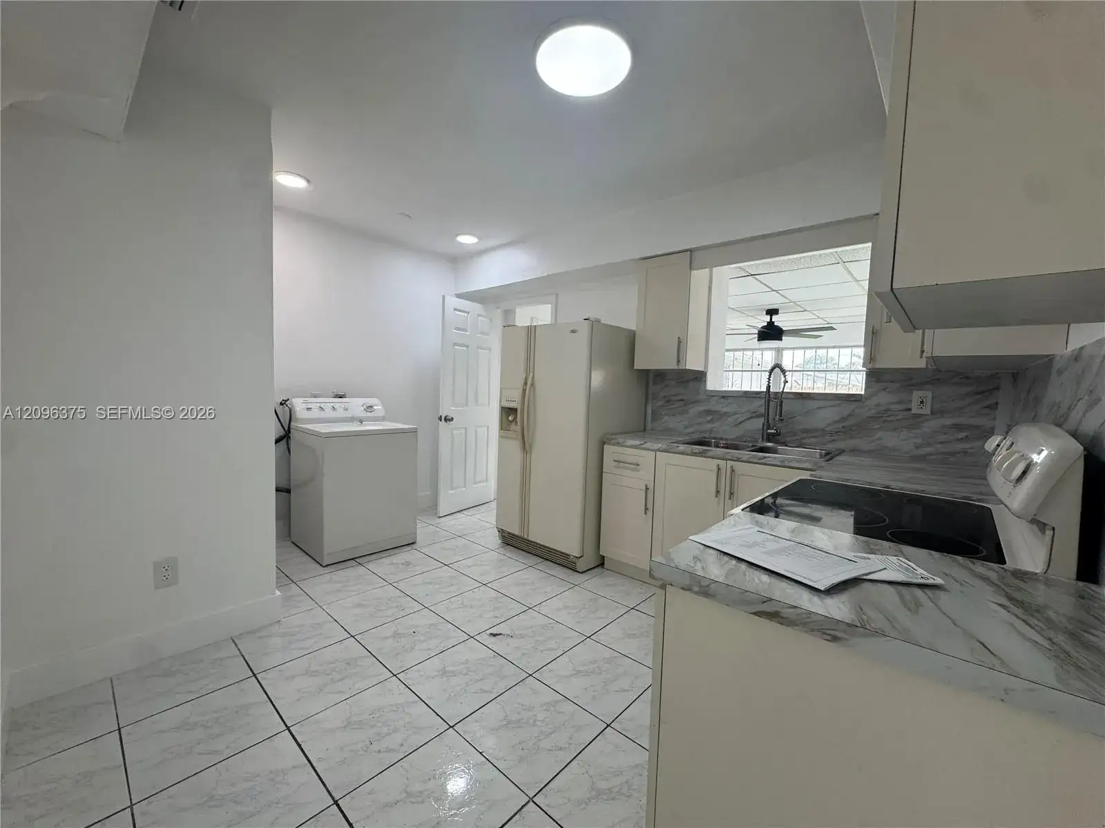 1320 W 37th St, Hialeah FL 33012 photo 5
