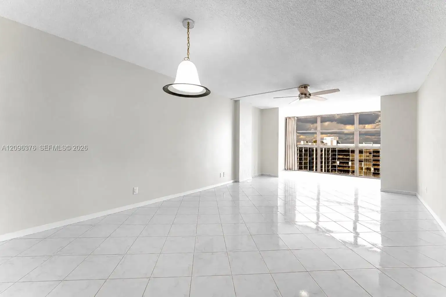 400 Leslie Dr # 1117, Hallandale Beach FL 33009 photo 3