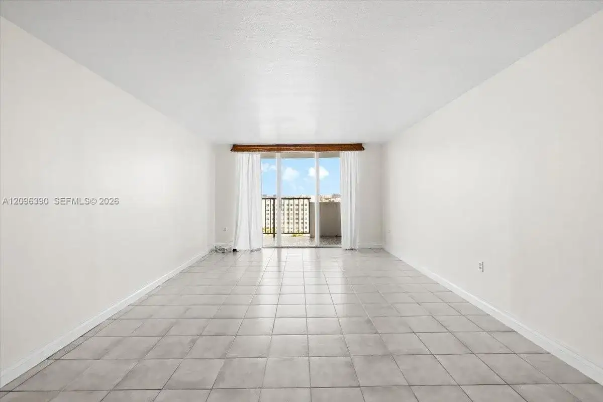 2780 NE 183rd St # 1207, Aventura FL 33160 photo 5