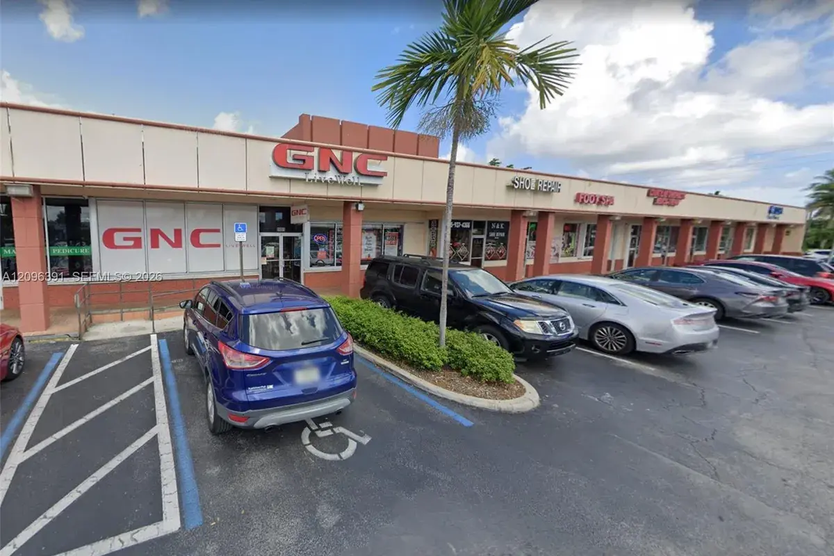 1851 NE 185th St, North Miami Beach FL 33179