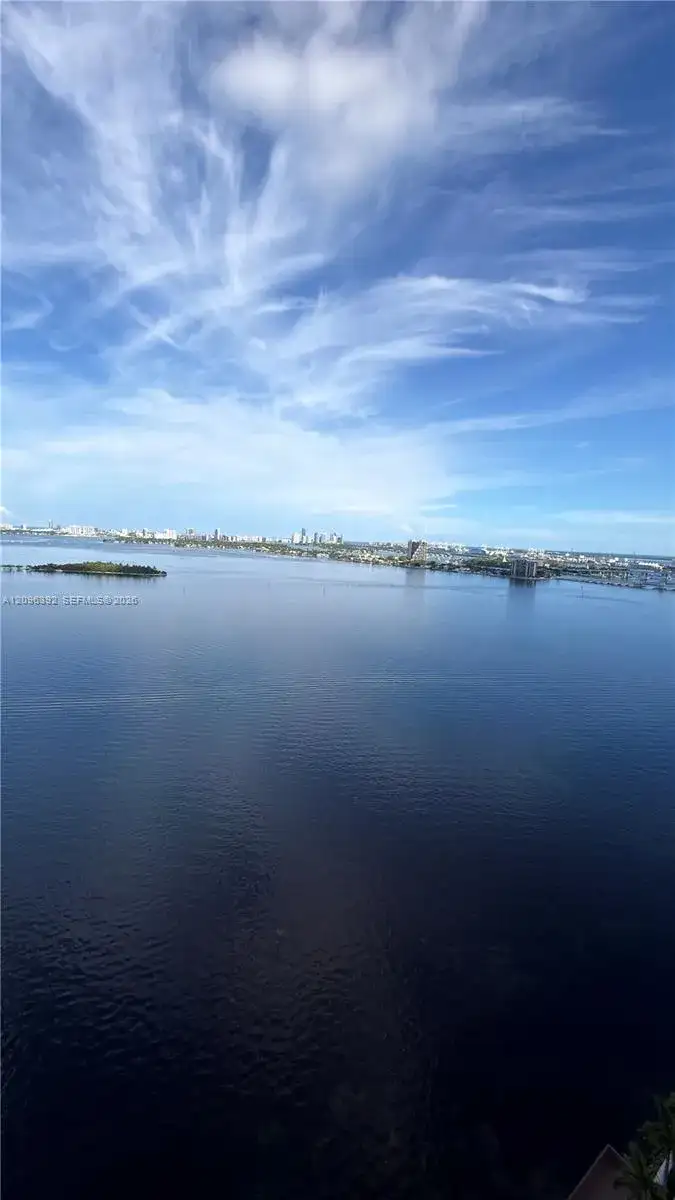 700 NE 24 st # 2106, Miami FL 33137 photo 2