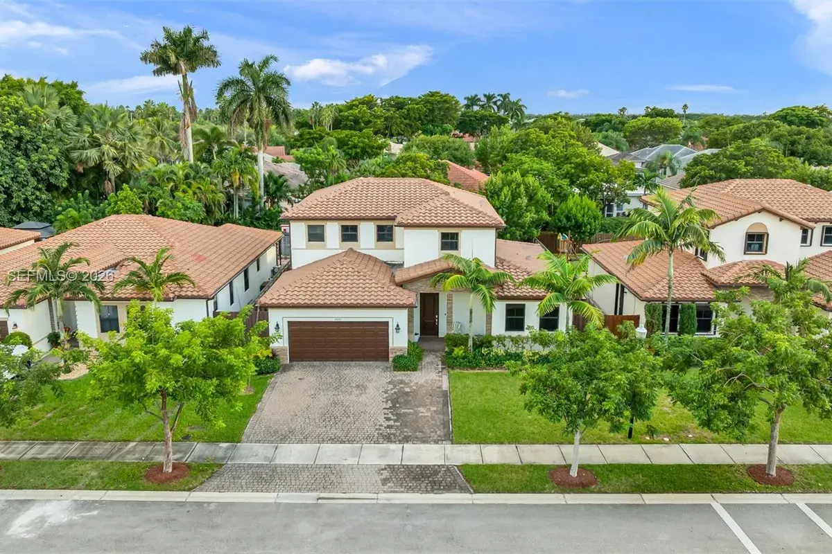 2620 SE 3rd St, Homestead FL 33033