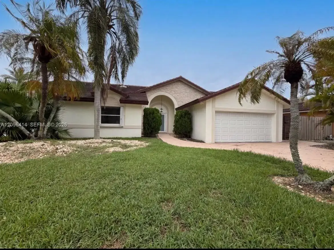 16571 SW # 0, Miami FL 33177