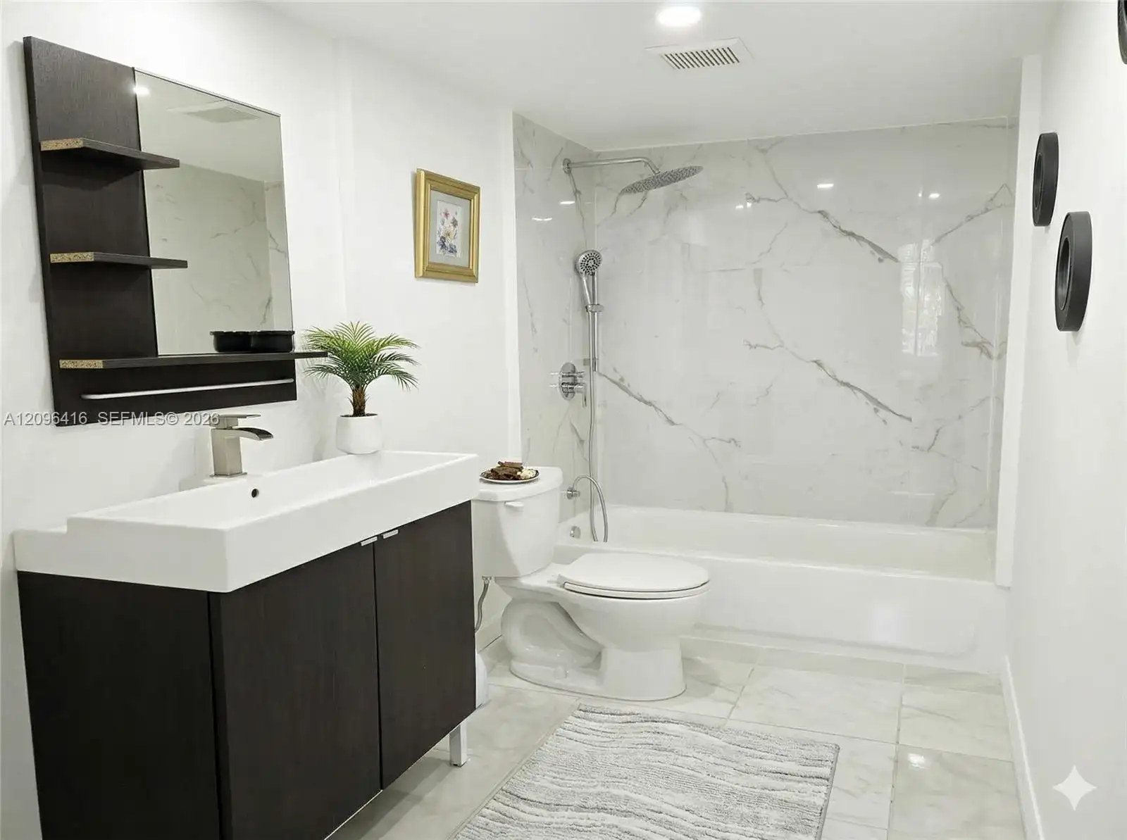 250 180th Dr. # 155, Sunny Isles Beach FL 33160 photo 5