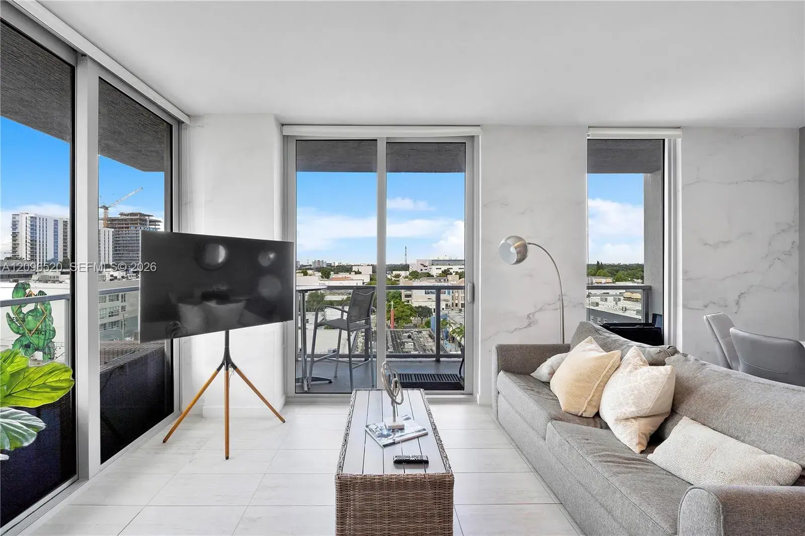 3900 Biscayne Blvd # 702, Miami FL 33137