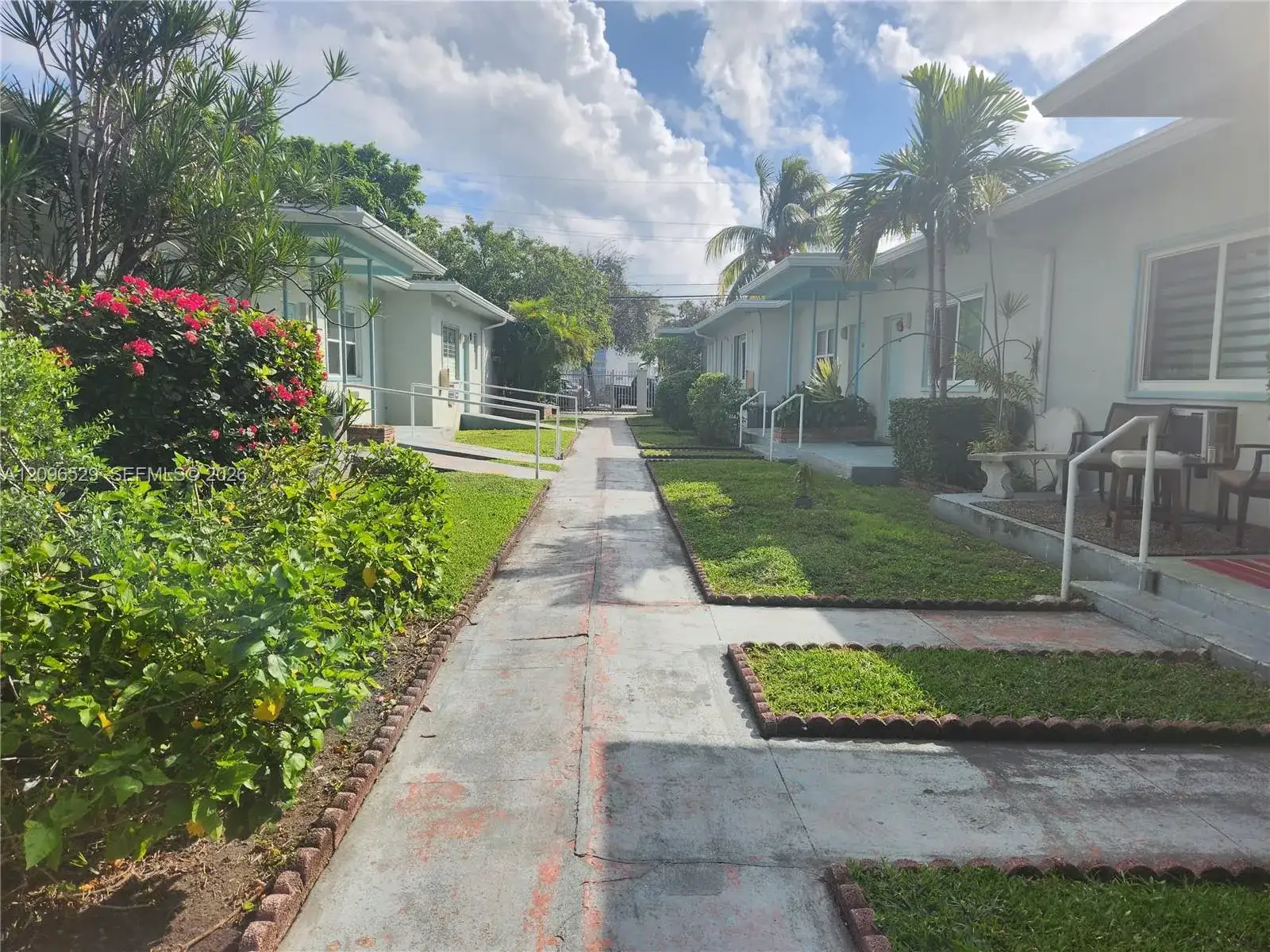 1239 Marseille Dr # 4, Miami Beach FL 33141 photo 5