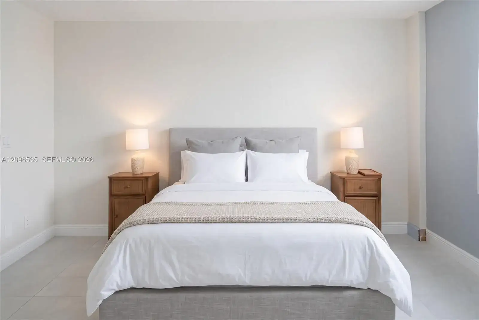 19390 Collins Ave # 706, Sunny Isles Beach FL 33160 photo 4