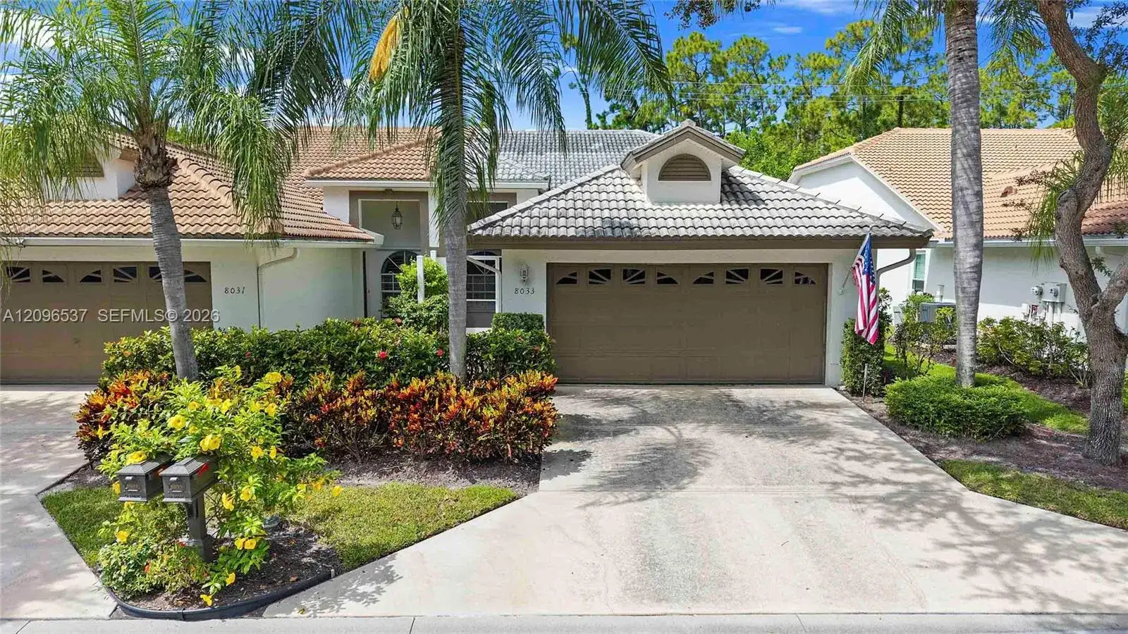 8033 San Vista Cir # 12R, Other City - In The State Of Florida FL 34109