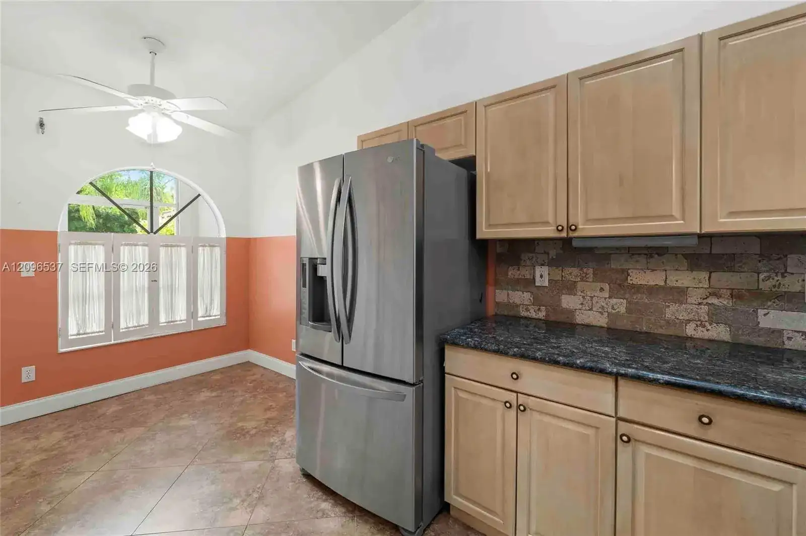 8033 San Vista Cir # 12R, Other City - In The State Of Florida FL 34109 photo 5