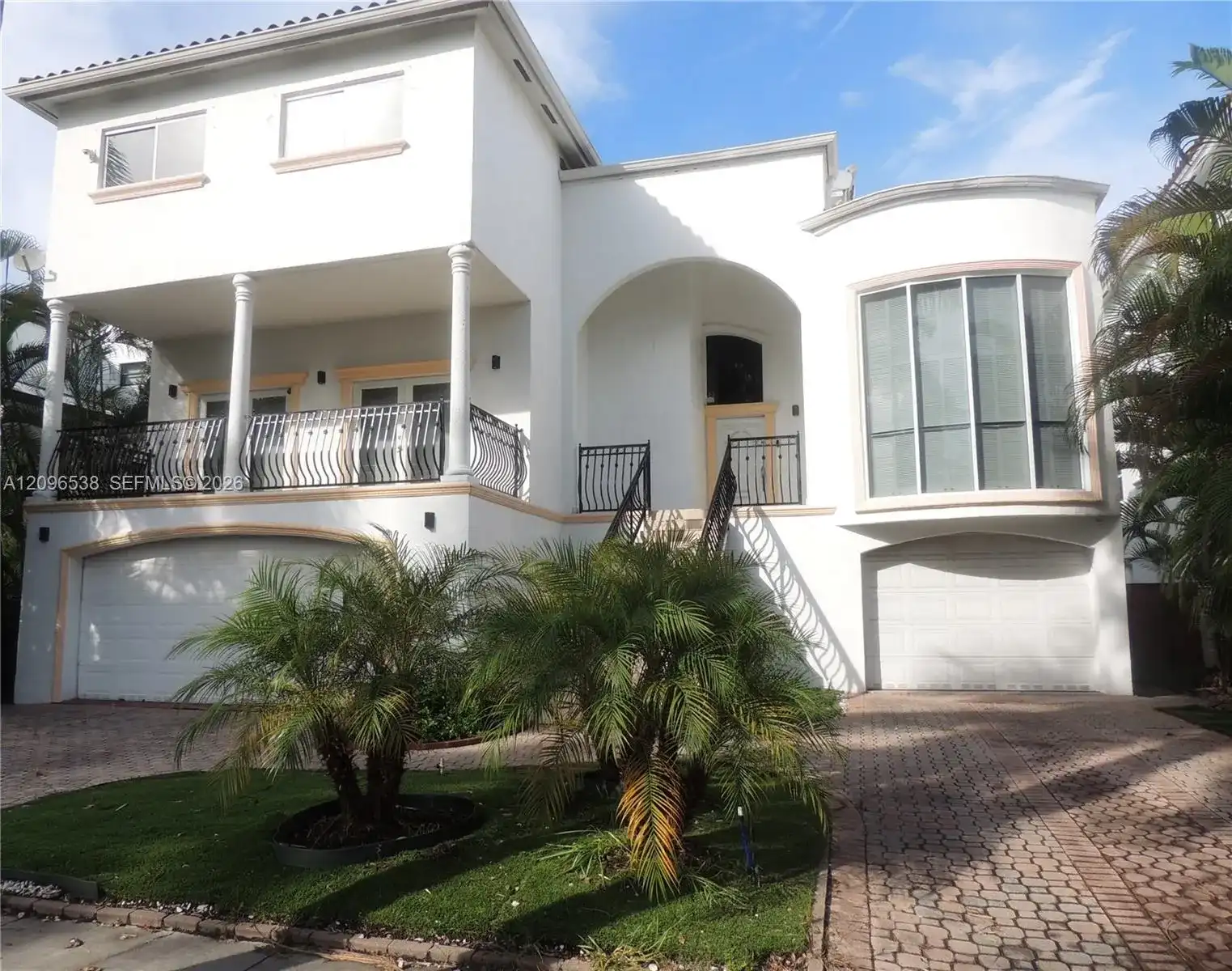 3525 E Fairview St, Miami FL 33133