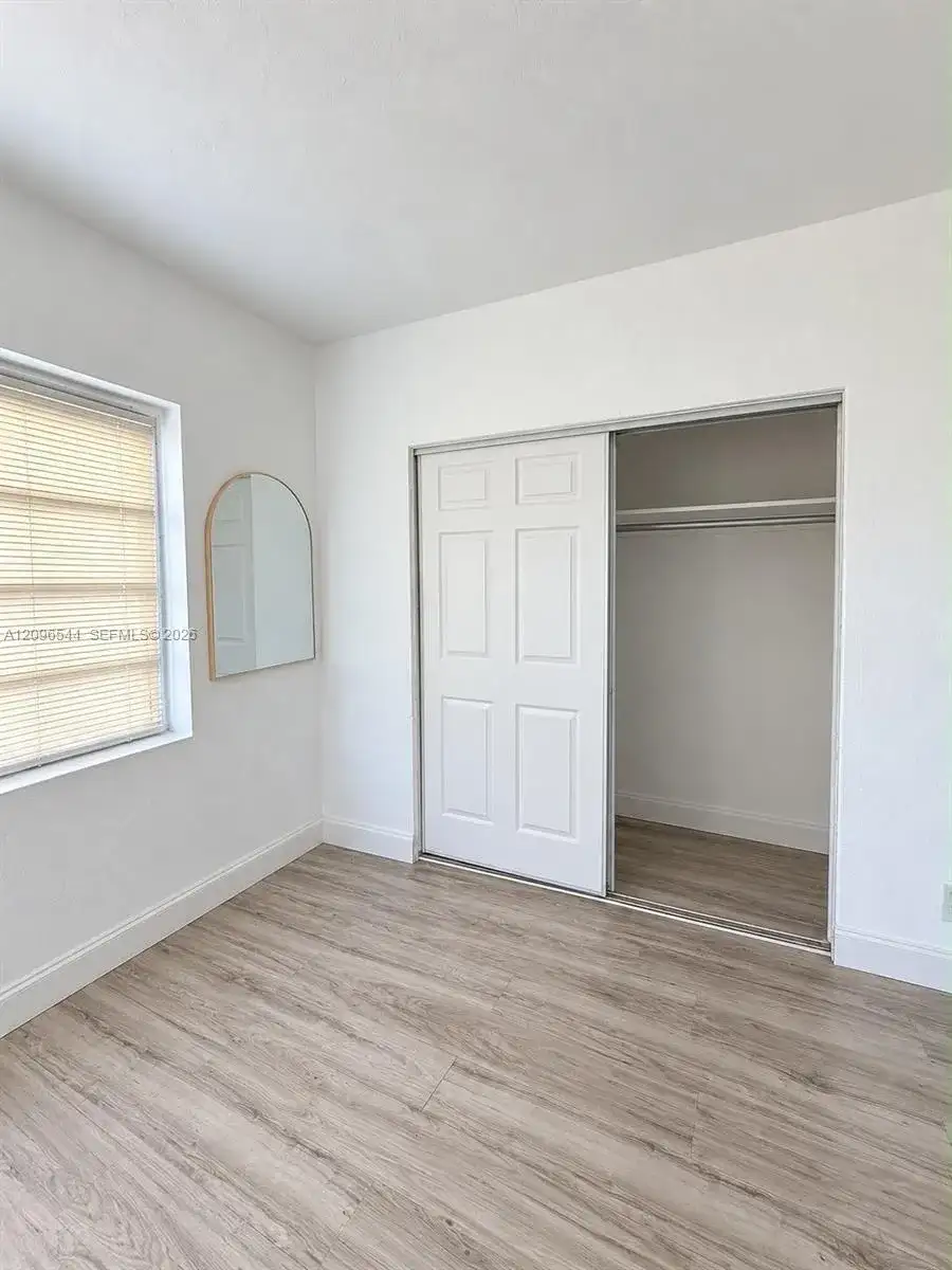 7712 Byron Ave # 3, Miami Beach FL 33141 photo 4