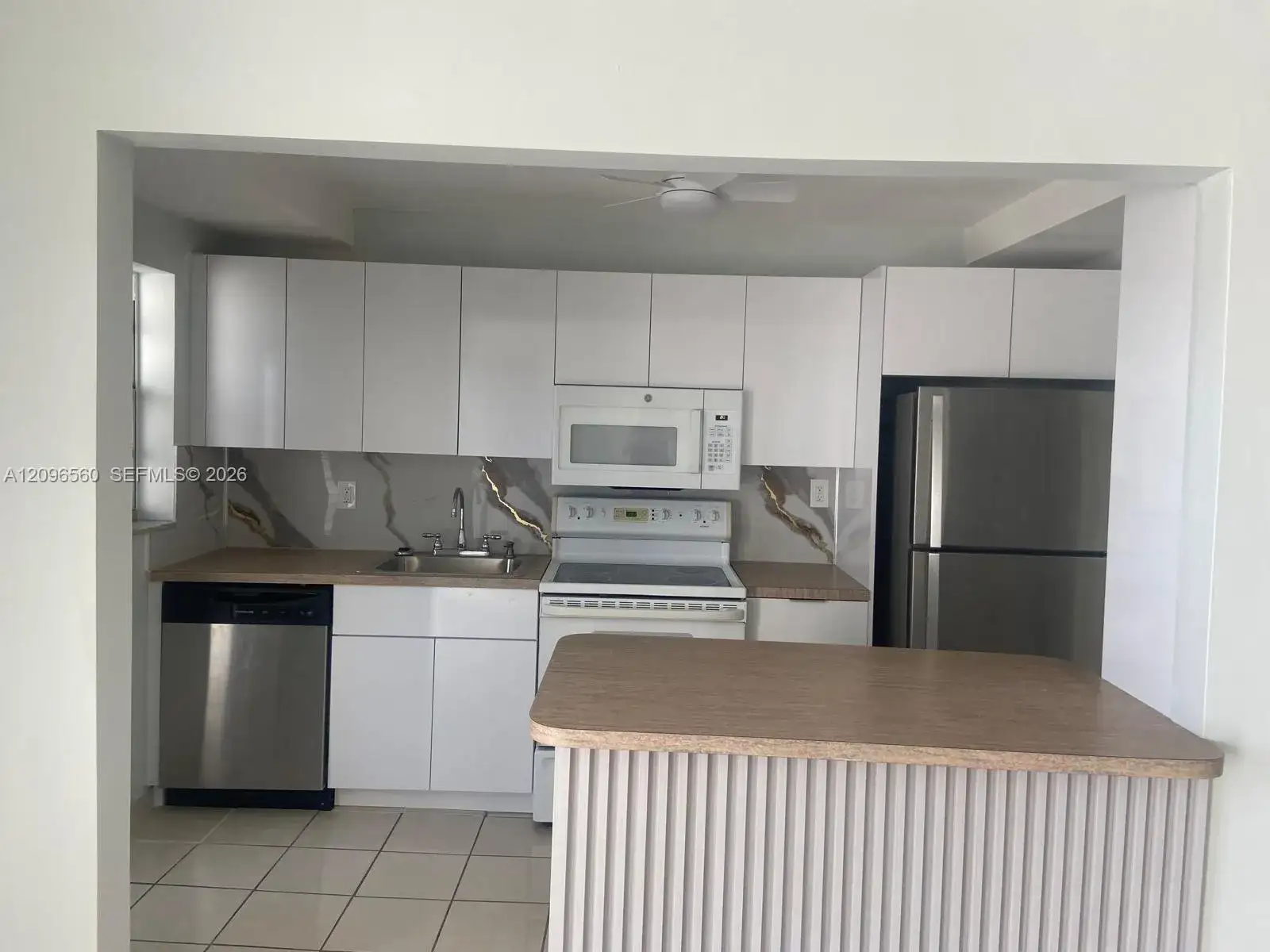 1340 Lincoln Rd # 505, Miami Beach FL 33139 photo 3