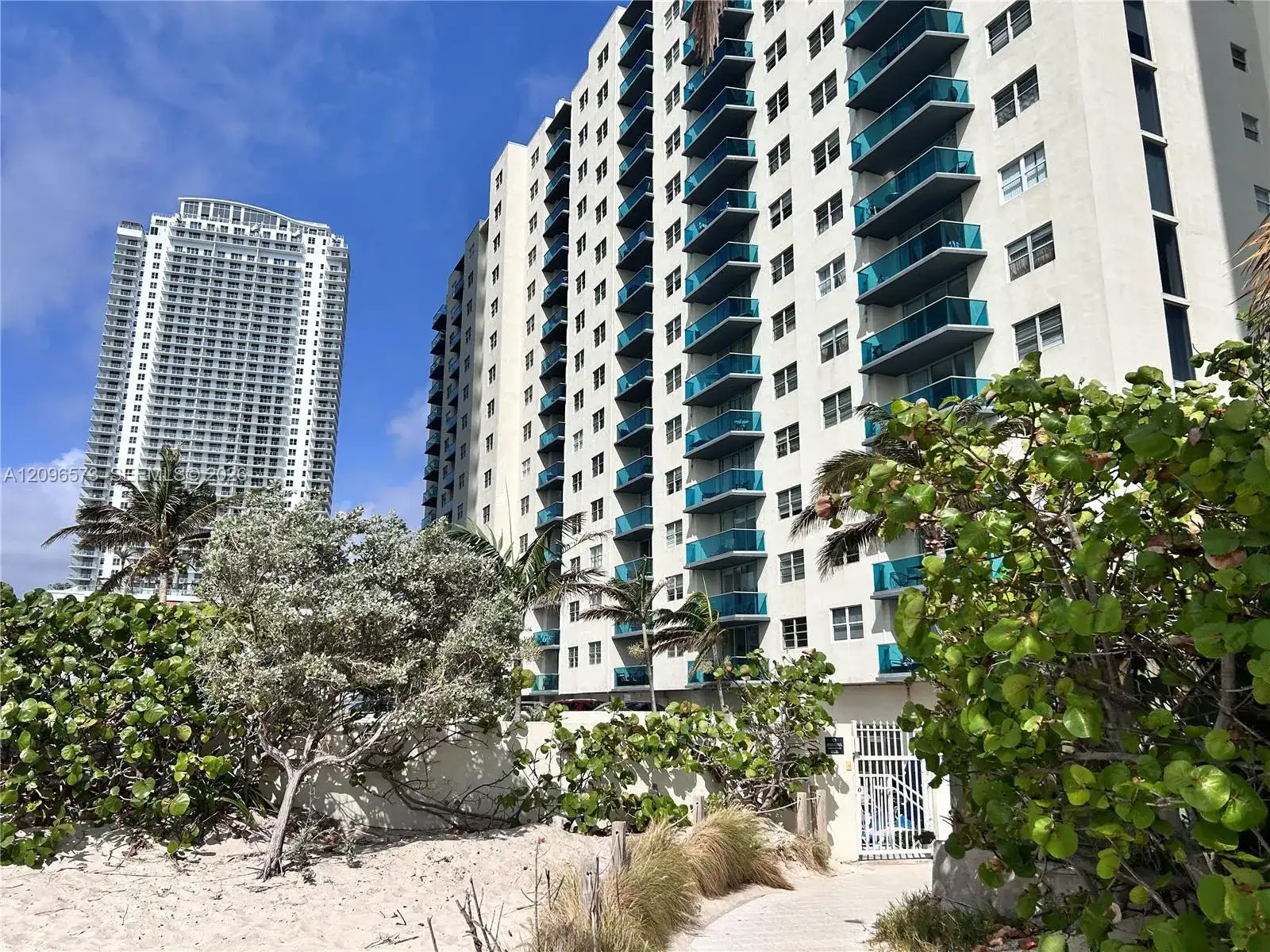 4001 S Ocean Dr # 4G, Hollywood FL 33019 photo 2