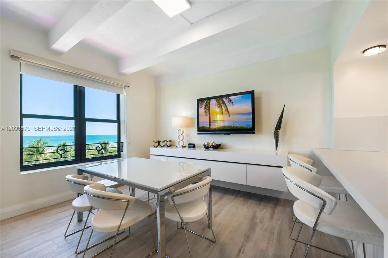 1330 Ocean Dr, Miami Beach FL 33139
