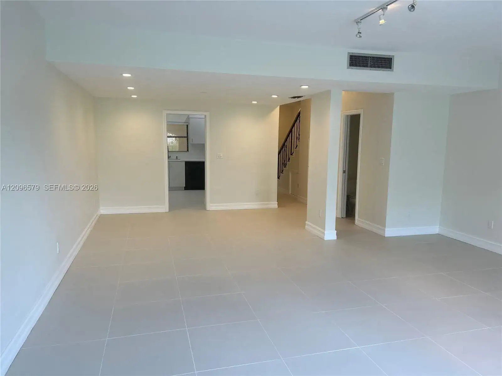 9005 SW 62nd Ter # H, Miami FL 33173 photo 5