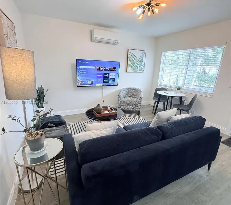735 NE 15th St # 4, Fort Lauderdale FL 33304