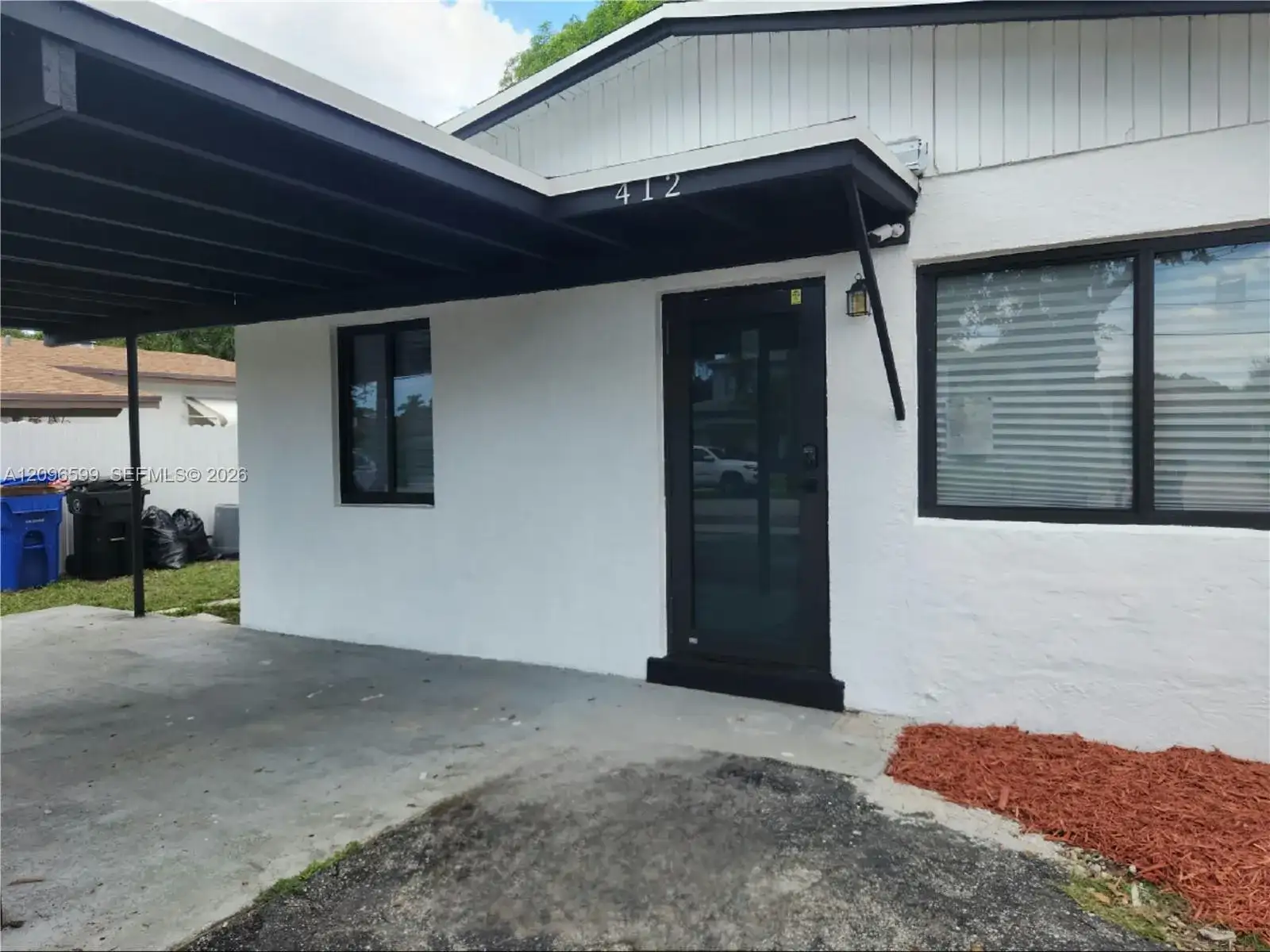 412 NW 21st Ter, Fort Lauderdale FL 33311 photo 3