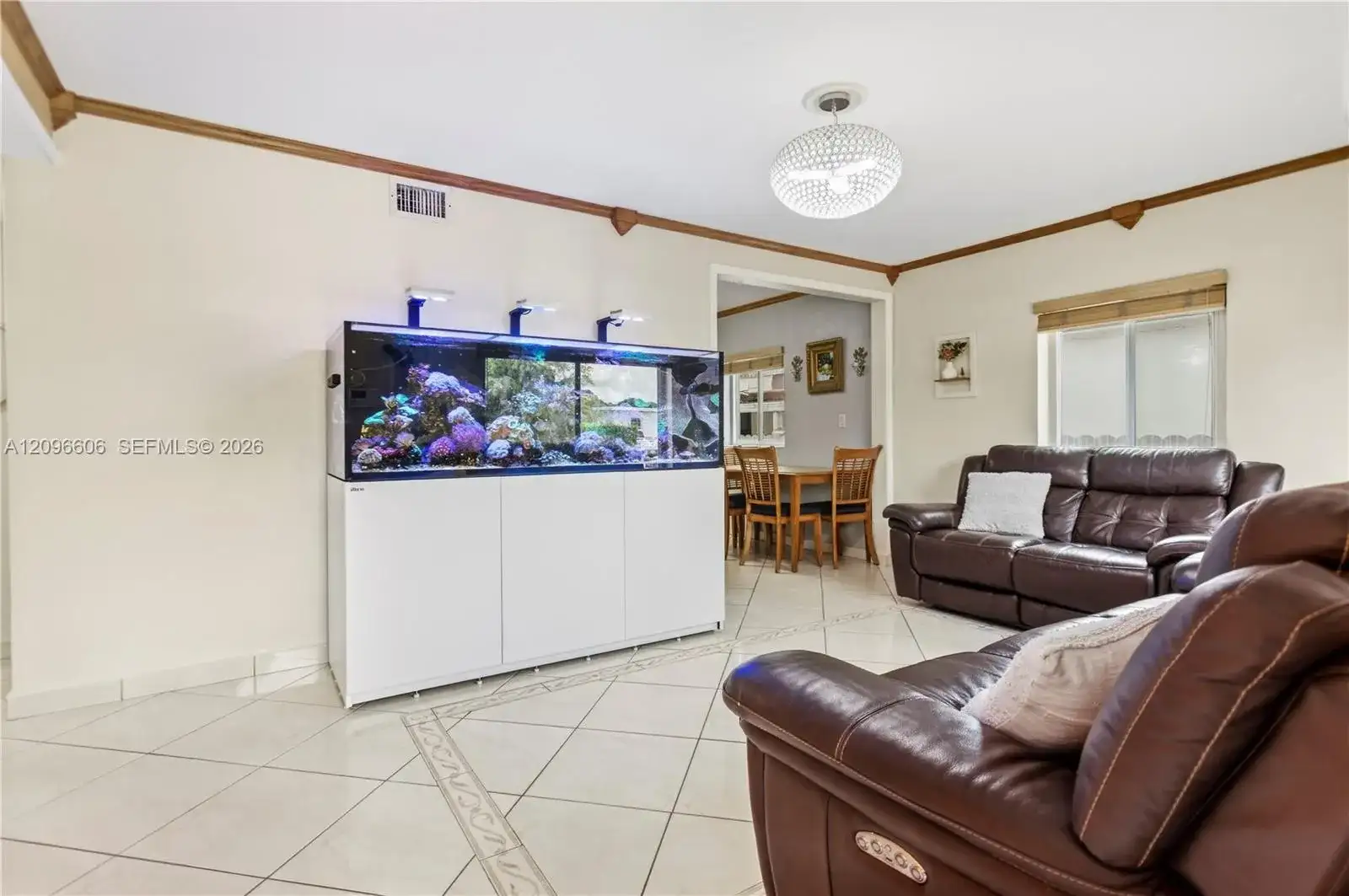 326 E 44th St, Hialeah FL 33013 photo 3