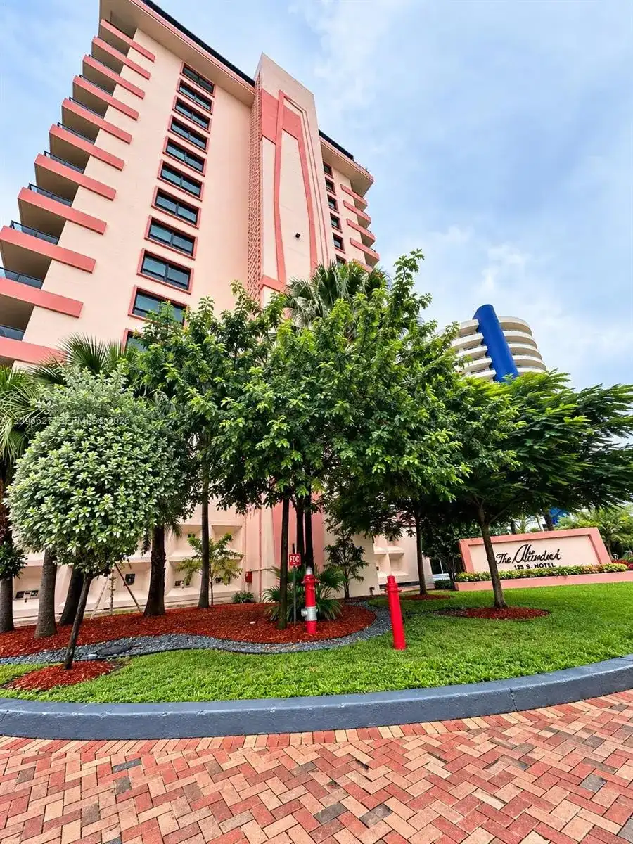 5225 Collins Ave # 614, Miami Beach FL 33140