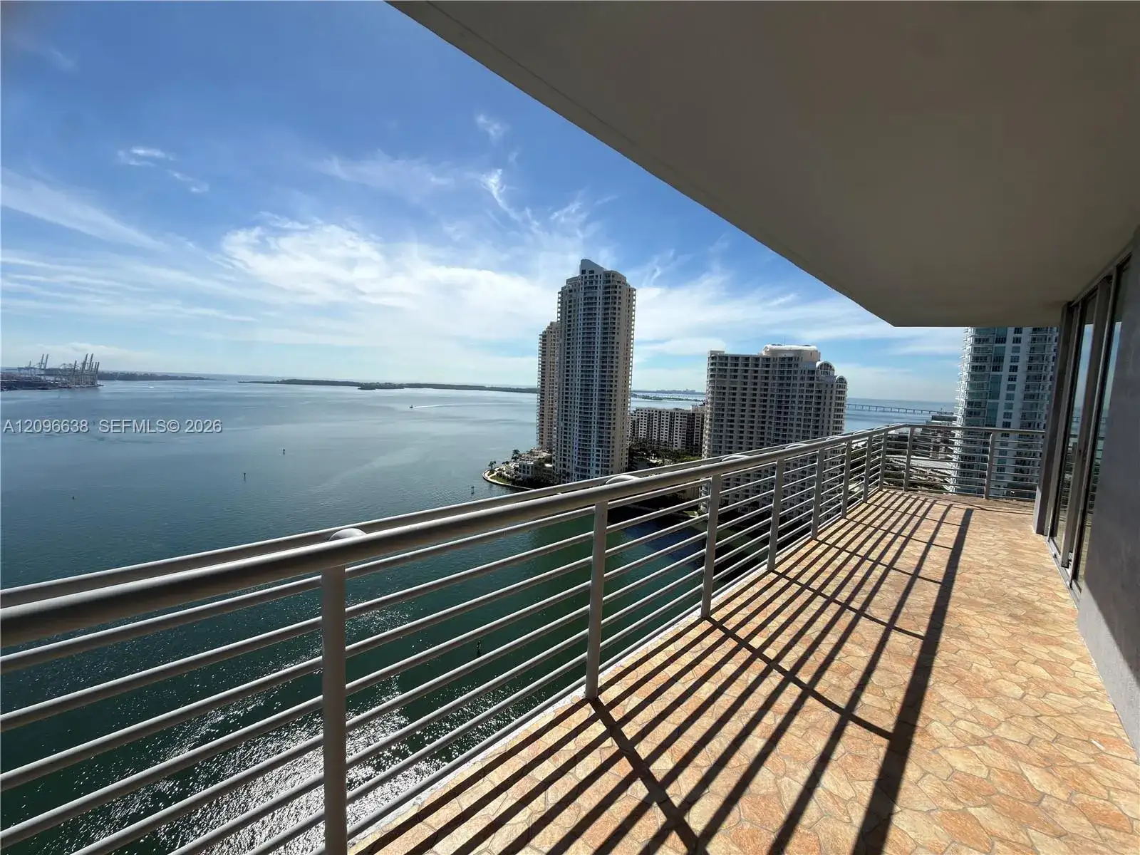 335 S Biscayne Blvd # 2509, Miami FL 33131 photo 2