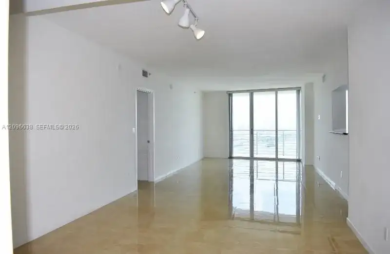 335 S Biscayne Blvd # 2509, Miami FL 33131 photo 3