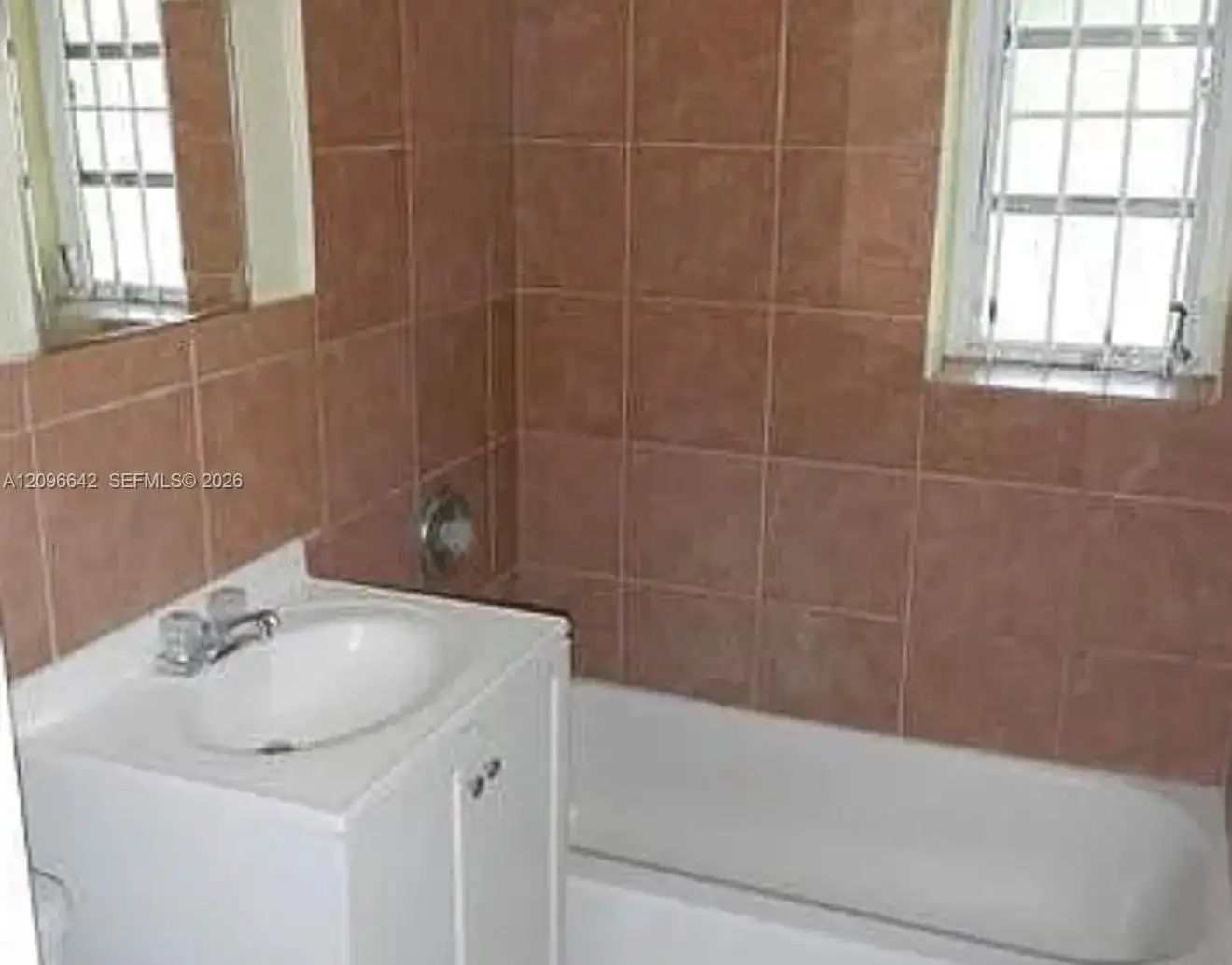 1351 NE 149th St # 1351, Miami FL 33161 photo 3