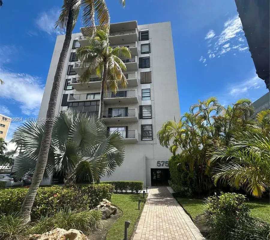 575 Crandon Blvd # 911, Key Biscayne FL 33149