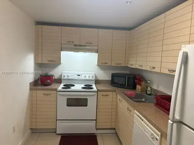 2217 NW 7th St # 1202, Miami FL 33125 photo 2